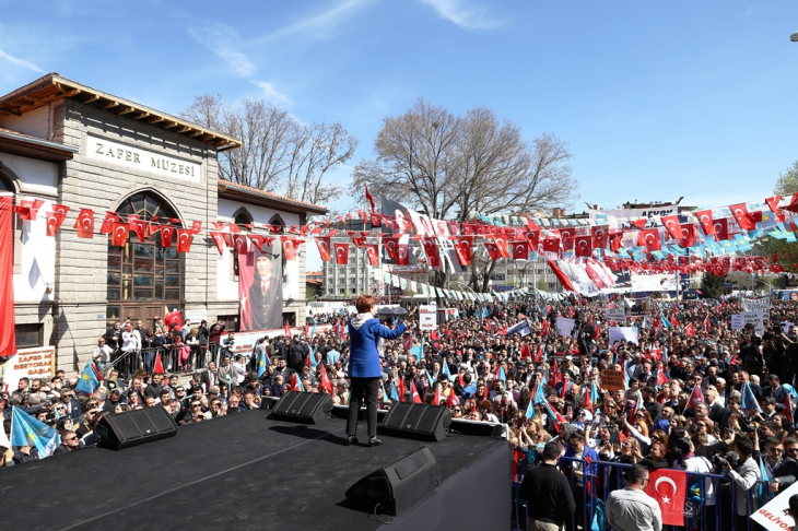 İYİ PARTİ GENEL BAŞKANI MERAL AKŞENER 'EĞER BEN PKK'LIYSAM DERHÂL BENİ TUTUKLAYIN. DERHÂL TUTUKLAYIN NE İŞE YARIYORSUNUZ?'