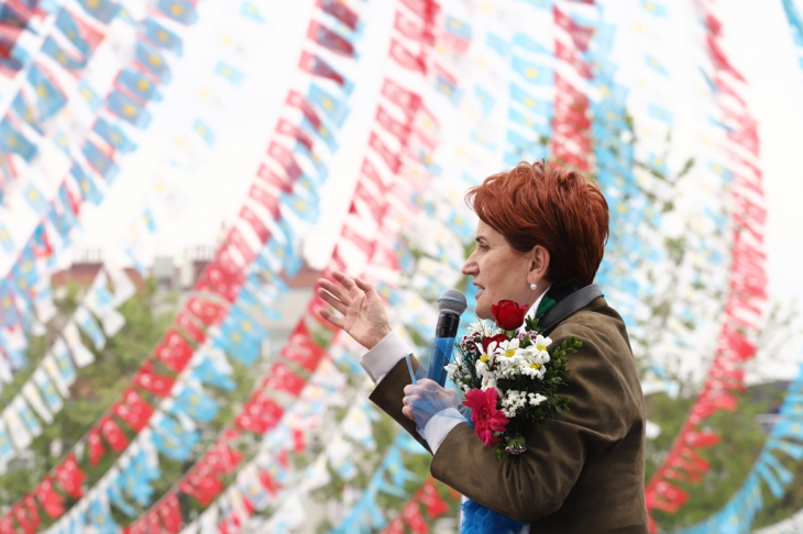 İYİ Parti Genel Başkanı Meral Akşener Sakarya'da Vatandaşlara Seslendi