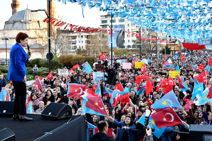 İYİ PARTİ GENEL BAŞKANI MERAL AKŞENER 'ERGENEKON'MUŞ, BALYOZ'MUŞ SAVCISI OLDUN. TÜRK ORDUSU'NUN İÇİNİ BOŞALTTIN. EN SON KONUŞACAK KİŞİ SENSİN SAYIN ERDOĞAN!'