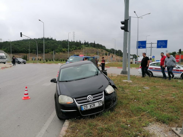 Siirt'te Şehit Düşen Askerin Ailesi Cenazeyi Almaya Giderken Kaza Geçirdi