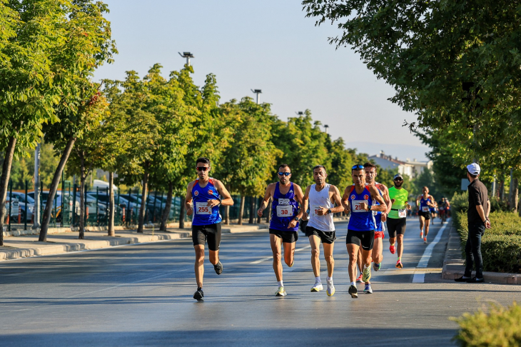 Siirtli Sporcu Türkiye 3'üncüsü Oldu