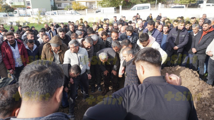 Siirtli madenci yüzlerce kişinin katıldığı cenaze töreni ile defin edildi!