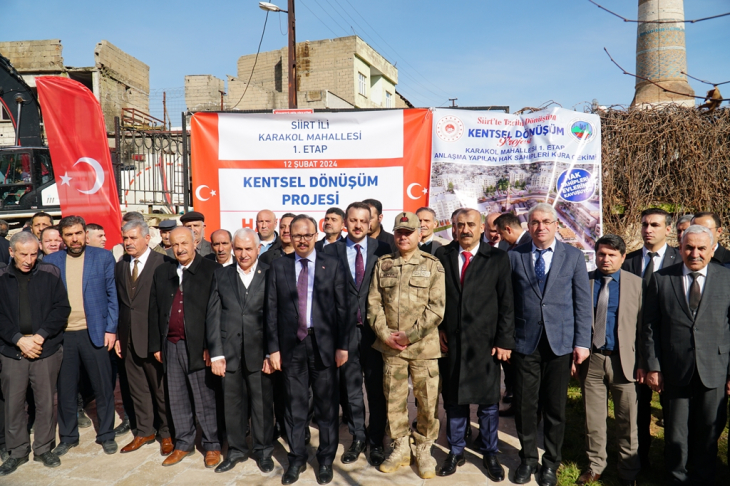 Siirt'te kentsel dönüşüm çalışmaları kapsamında boşaltılan adreslerde yıkım başladı