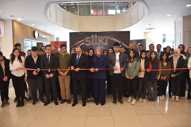 'Bir Zamanlar Siirt Fotoğraf Sergisi'nin Açılışı Yapıldı