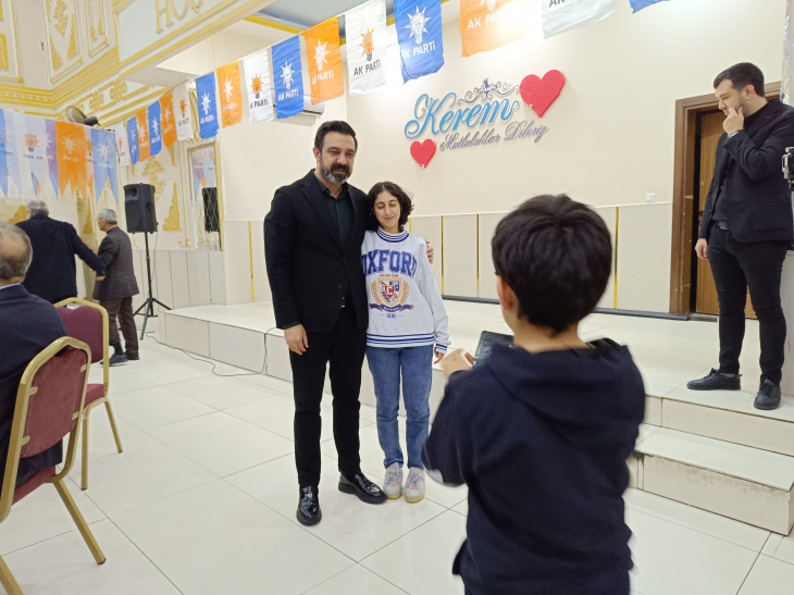 AK Parti Siirt Belediye Başkan Adayı Ekrem Olğaç, Teşkilatıyla 'Vefa ve Kardeşlik' İftarında Bir Araya Geldi