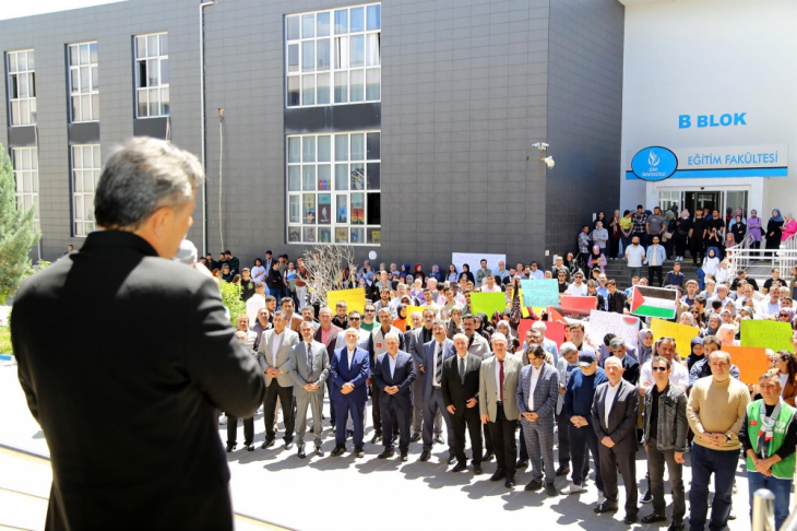 Siirt Üniversitesinde 'Gazze'ye Bir Ses, Bir Nefes' Etkinliği Düzenlendi