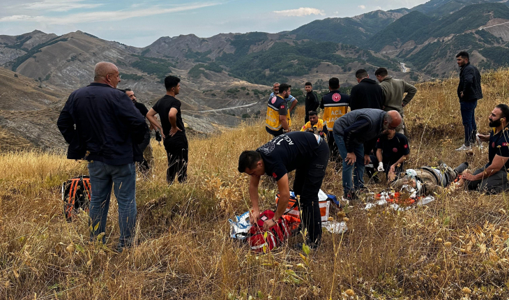 Tunceli'de Zırhlı Araç Şarampole Devrildi: 4 Asker Şehit Oldu