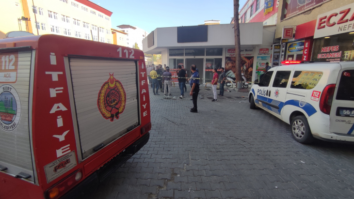 Siirt'te Market Fırınında Patlama: Elektrik Hattındaki Arıza Patlamaya Yol Açtı