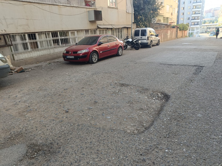 Siirt'te Yollar Bozuldu Vatandaşlar Şikayetçi